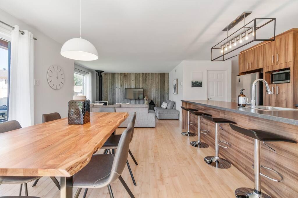 Initial - Koala - Mont-Sainte-Anne Apartment Beaupre Bagian luar foto