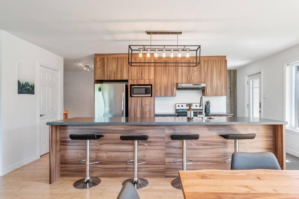 Initial - Koala - Mont-Sainte-Anne Apartment Beaupre Bagian luar foto